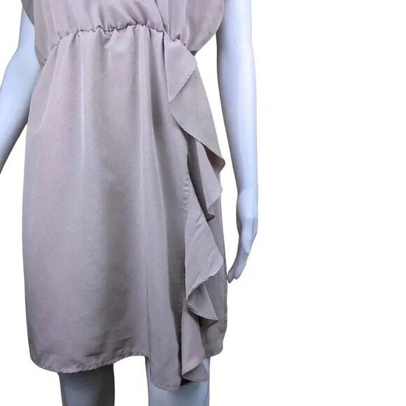 H&M Size 6 Small Light Pink V Neck Short Sleeve Ruffle Elastic Waist Midi Dress - Picture 4 of 8